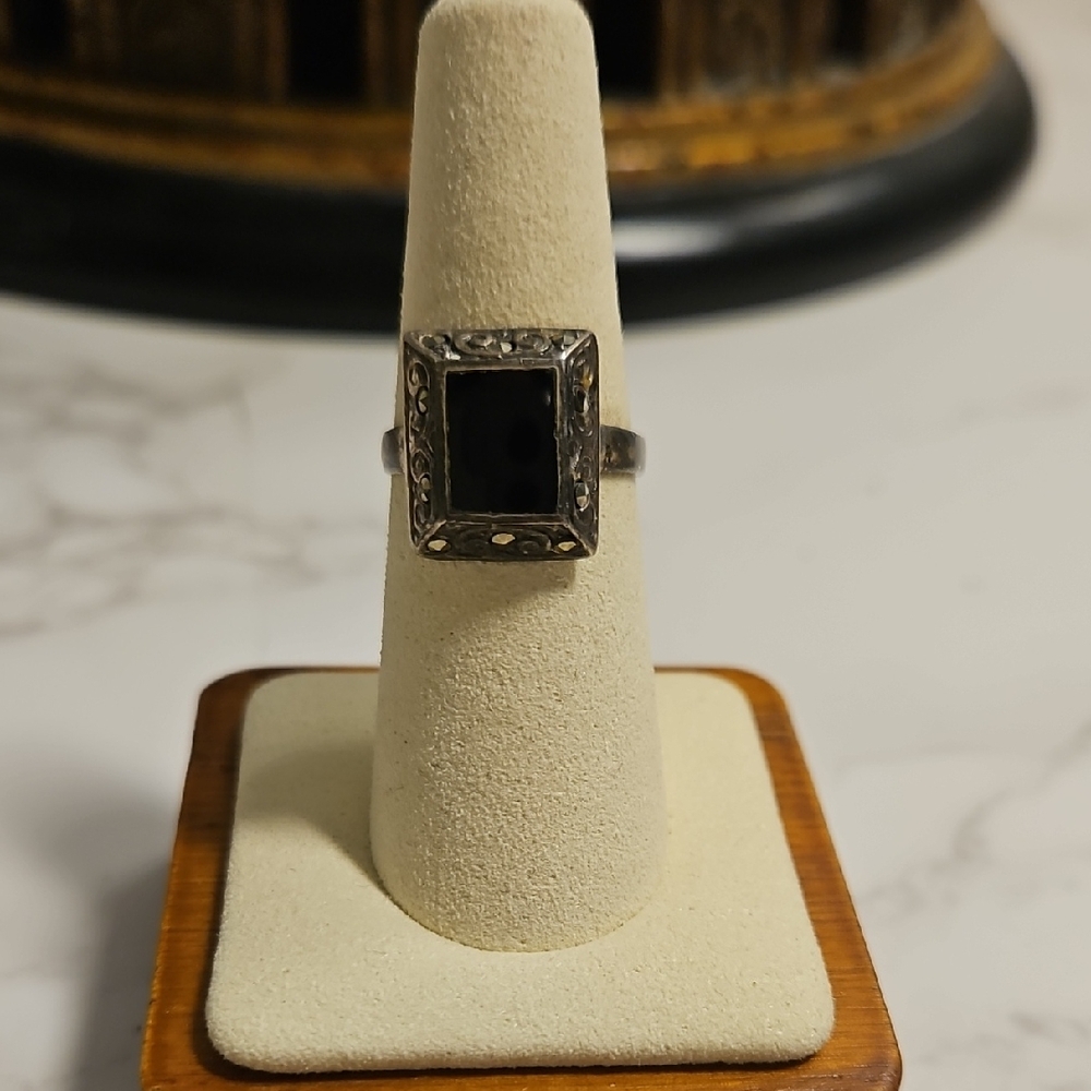 Sterling Silver Black Onyx Marcacite Diamonds  Ring 6.5